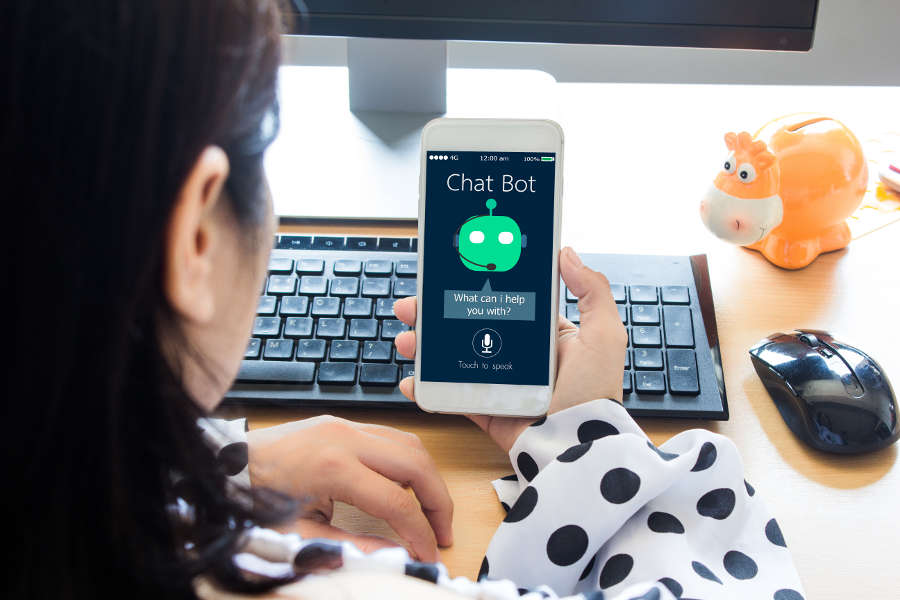Chatbot AI là gì? Ngành nào nên sử dụng Chatbot để tạo đột phá trong kinh doanh?